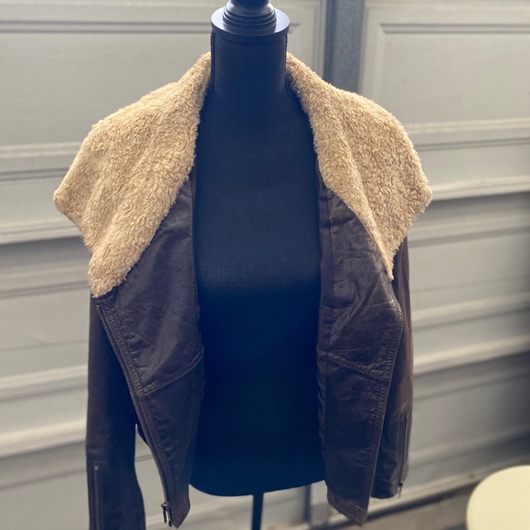 Laundry by Shelli Segal leather jacket - Picture 2 of 7